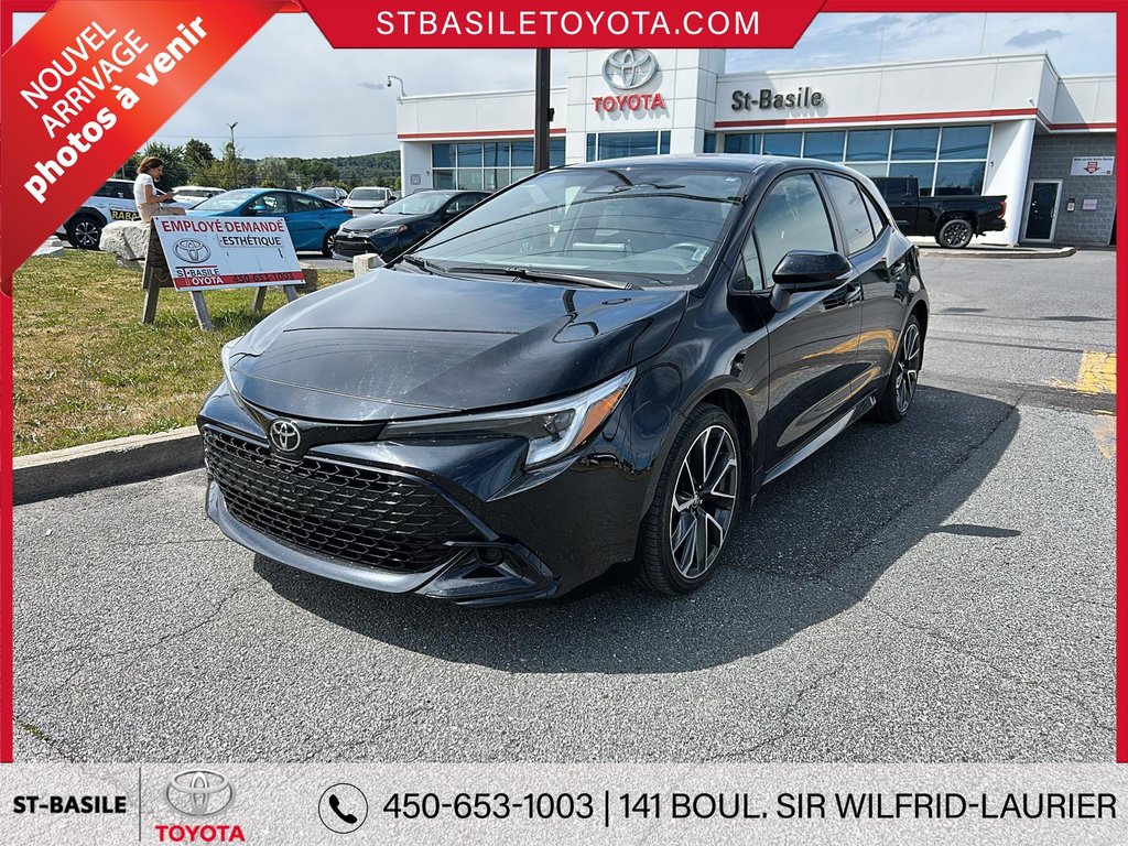 Toyota Corolla Hatchback SE AUTOM GROUPE ELECTRIQUE CAMERA DE RECUL 2023 à Saint-Basile-Le-Grand, Québec - 1 - w1024h768px