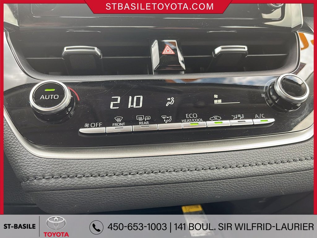 Toyota COROLLA HYBRIDE LE PREMIUM INTERIEUR CUIR VOLANT SIEGES CHAUFFANT 2020 à Saint-Basile-Le-Grand, Québec - 25 - w1024h768px