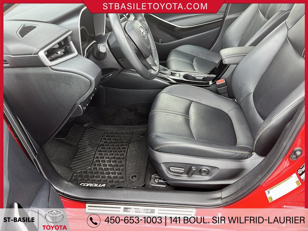 Toyota COROLLA HYBRIDE LE PREMIUM INTERIEUR CUIR VOLANT SIEGES CHAUFFANT 2020 à Saint-Basile-Le-Grand, Québec - 14 - w1024h768px
