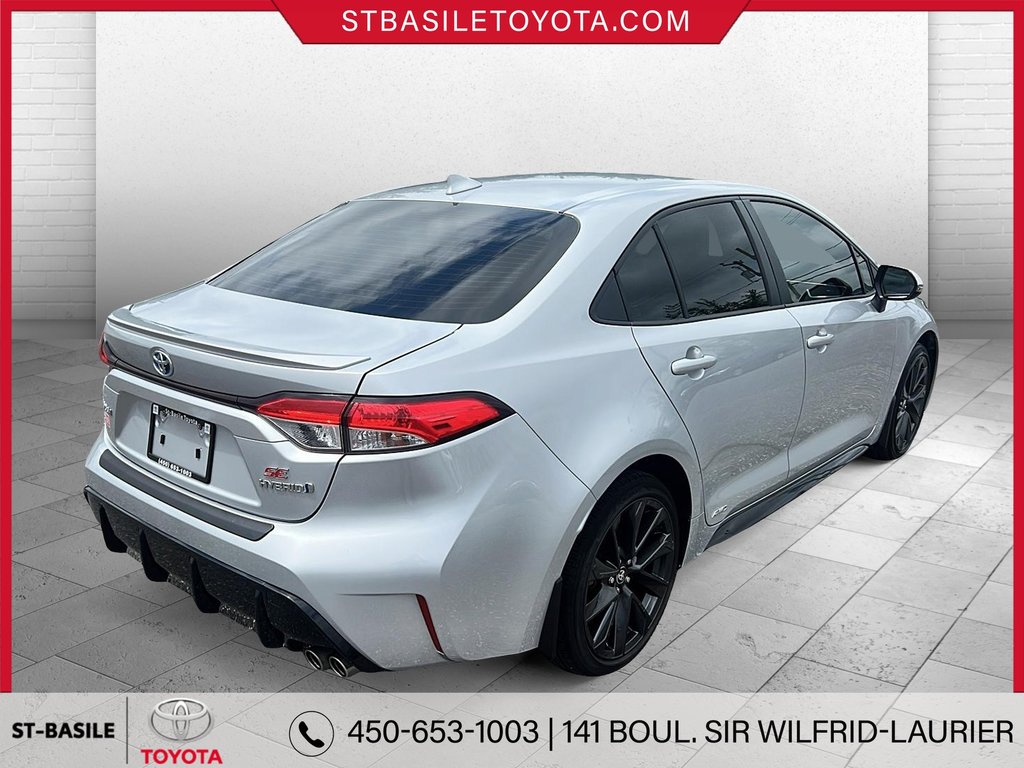 Toyota COROLLA HYBRIDE SE AWD TOIT OUVRANT SIÈGES/VOLANT CHAUFFANT 2023 à Saint-Basile-Le-Grand, Québec - 4 - w1024h768px