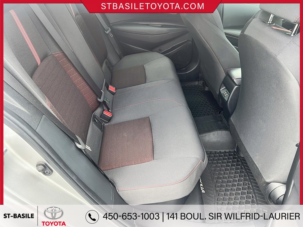 Toyota COROLLA HYBRIDE SE AWD TOIT OUVRANT SIÈGES/VOLANT CHAUFFANT 2023 à Saint-Basile-Le-Grand, Québec - 14 - w1024h768px