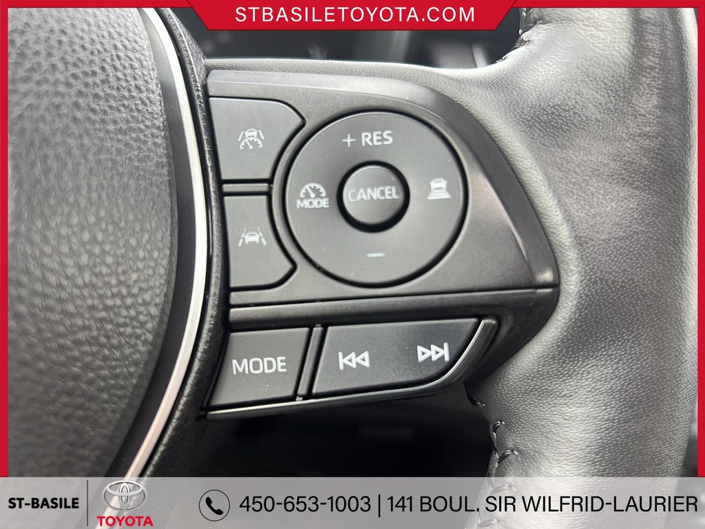 Toyota COROLLA HYBRIDE SE AWD TOIT OUVRANT SIÈGES/VOLANT CHAUFFANT 2023 à Saint-Basile-Le-Grand, Québec - 19 - w1024h768px