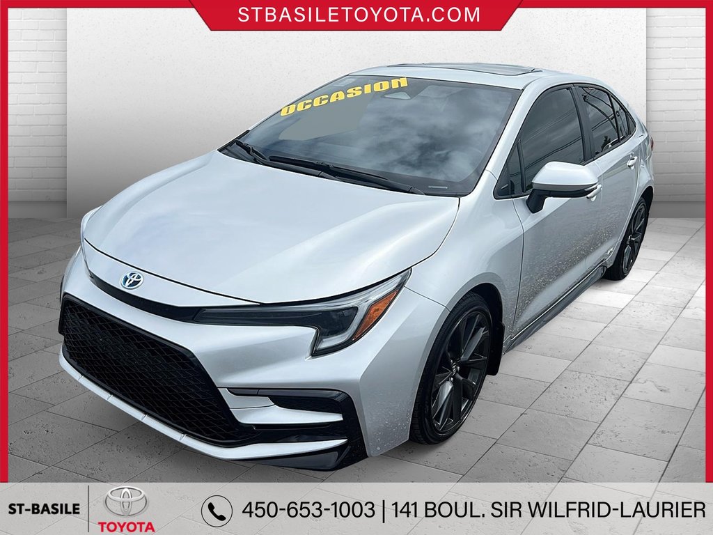 Toyota COROLLA HYBRIDE SE AWD TOIT OUVRANT SIÈGES/VOLANT CHAUFFANT 2023 à Saint-Basile-Le-Grand, Québec - 1 - w1024h768px