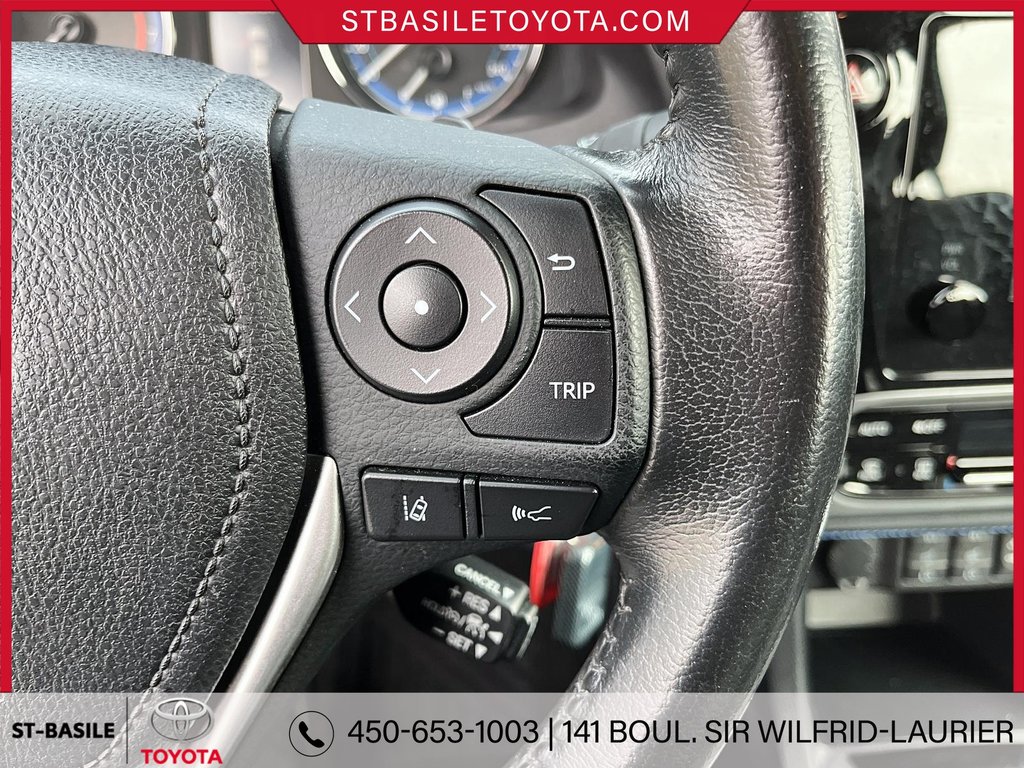 2019  Corolla SE SIEGES CHAUFFANTS CAMERA DE RECUL BLUETOOTH in Saint-Basile-Le-Grand, Quebec - 19 - w1024h768px