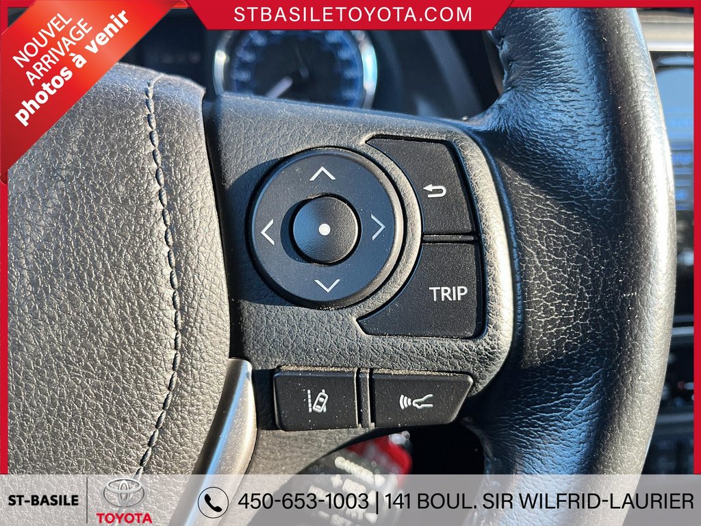 2019  Corolla SE SIEGES CHAUFFANTS CAMERA DE RECUL BLUETOOTH in Saint-Basile-Le-Grand, Quebec - 17 - w1024h768px