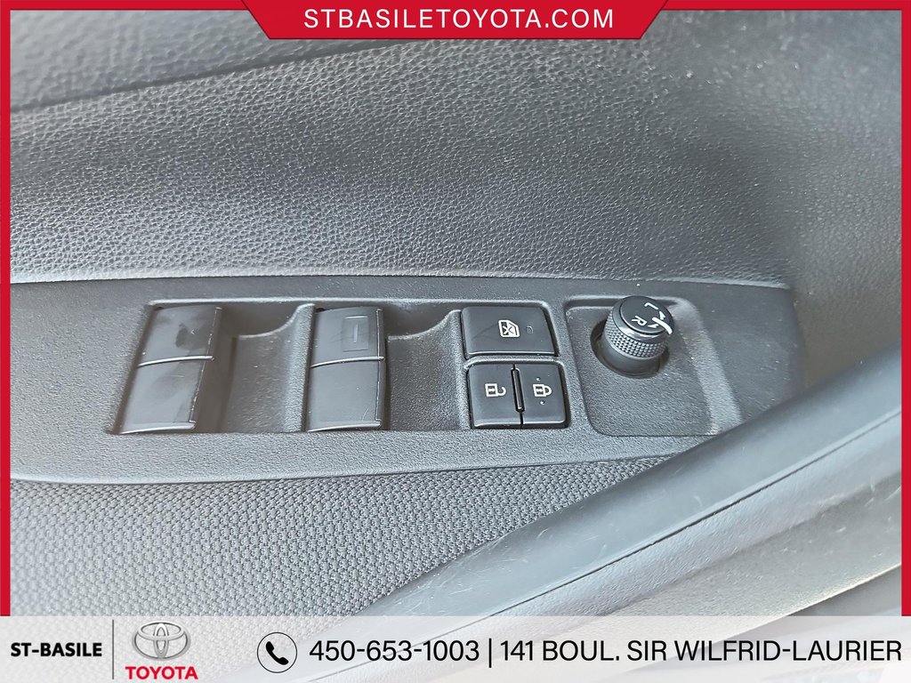 Toyota Corolla LE SIEGES CHAUFFANTS CAMERA RECUL BLUETOOTH 2020 à Saint-Basile-Le-Grand, Québec - 16 - w1024h768px
