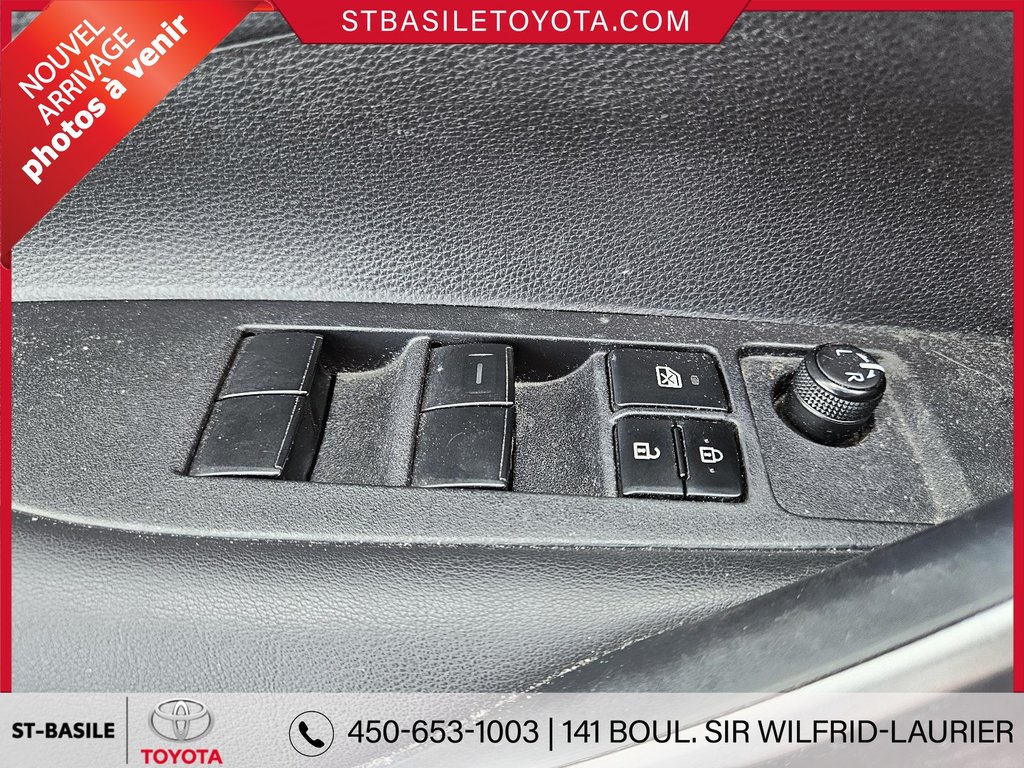 Toyota Corolla SE AMELIORÉ MAGS SIEGES/VOLANT CHAUFFANTS CAMERA 2020 à Saint-Basile-Le-Grand, Québec - 10 - w1024h768px
