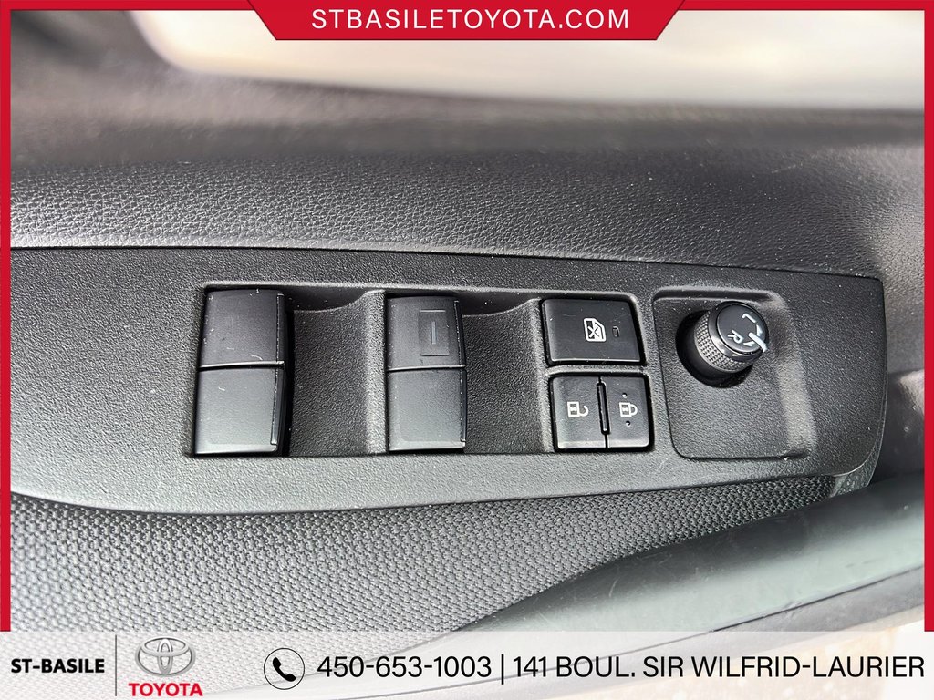 Toyota Corolla L BLUETOOTH APPLE CAR PLAY CAMERA DE RECUL 2021 à Saint-Basile-Le-Grand, Québec - 16 - w1024h768px