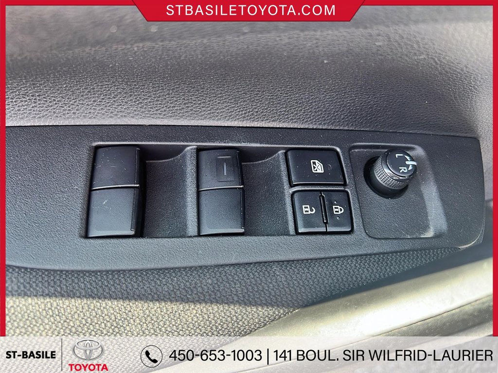 Toyota Corolla L BLUETOOTH APPLE CAR PLAY CAMERA DE RECUL 2021 à Saint-Basile-Le-Grand, Québec - 16 - w1024h768px