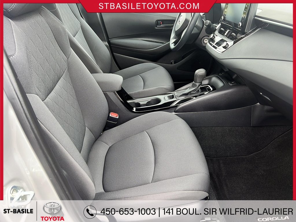 Toyota Corolla LE SIEGES CHAUFFANTS CAMERA RECUL BLUETOOTH 2022 à Saint-Basile-Le-Grand, Québec - 13 - w1024h768px