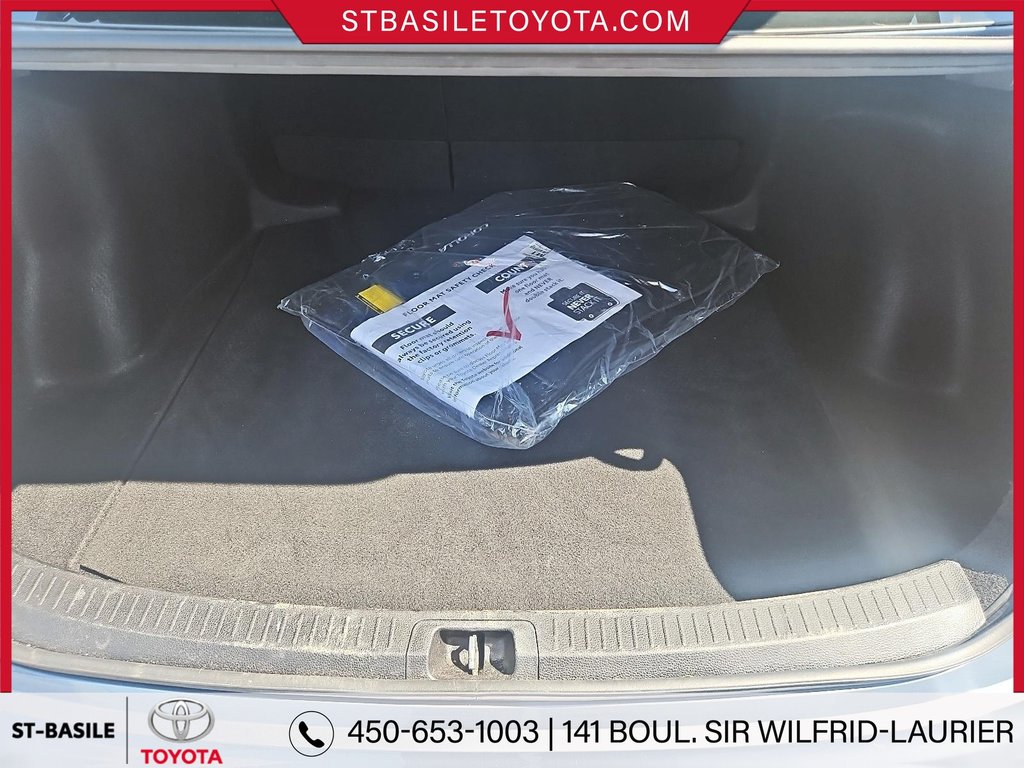 2022 Toyota Corolla LE SIEGES CHAUFFANTS CAMERA RECUL BLUETOOTH in Saint-Basile-Le-Grand, Quebec - 11 - w1024h768px