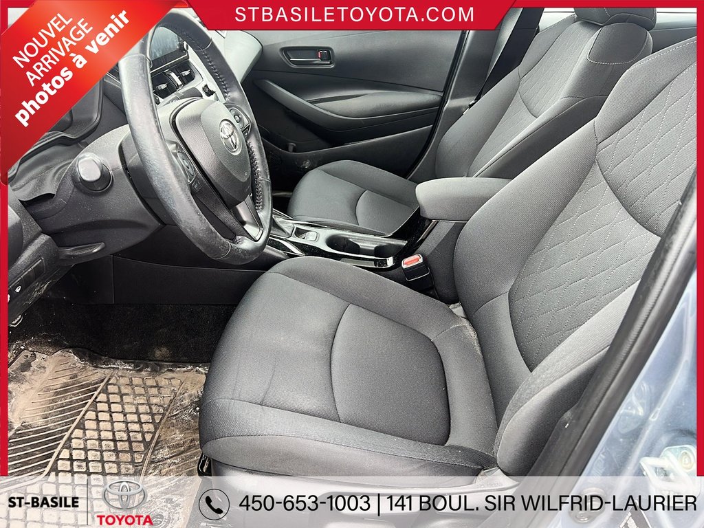 Toyota Corolla LE AMELIORÉ TOIT OUVRANT SIEGES/VOLANT CHAUFFANT 2022 à Saint-Basile-Le-Grand, Québec - 7 - w1024h768px