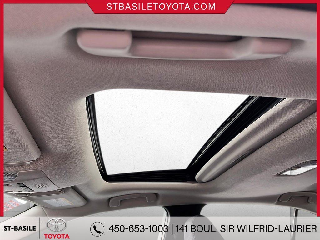 2022 Toyota Corolla LE AMELIORÉ TOIT OUVRANT SIEGES/VOLANT CHAUFFANT in Saint-Basile-Le-Grand, Quebec - 28 - w1024h768px