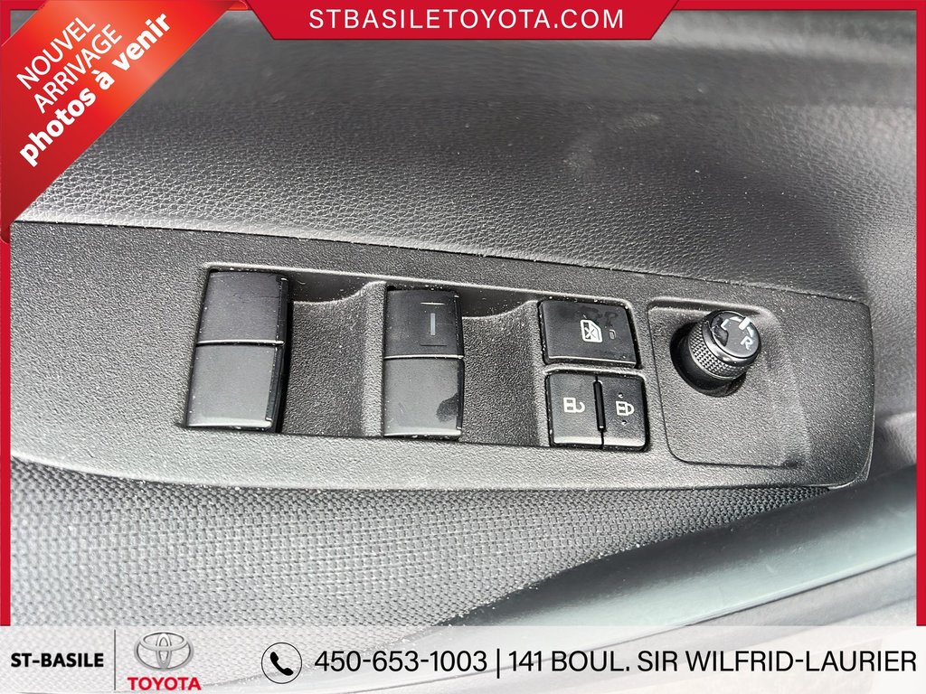 2022 Toyota Corolla L BLUETOOTH APPLE CARPLAY BAS KILO in Saint-Basile-Le-Grand, Quebec - 11 - w1024h768px