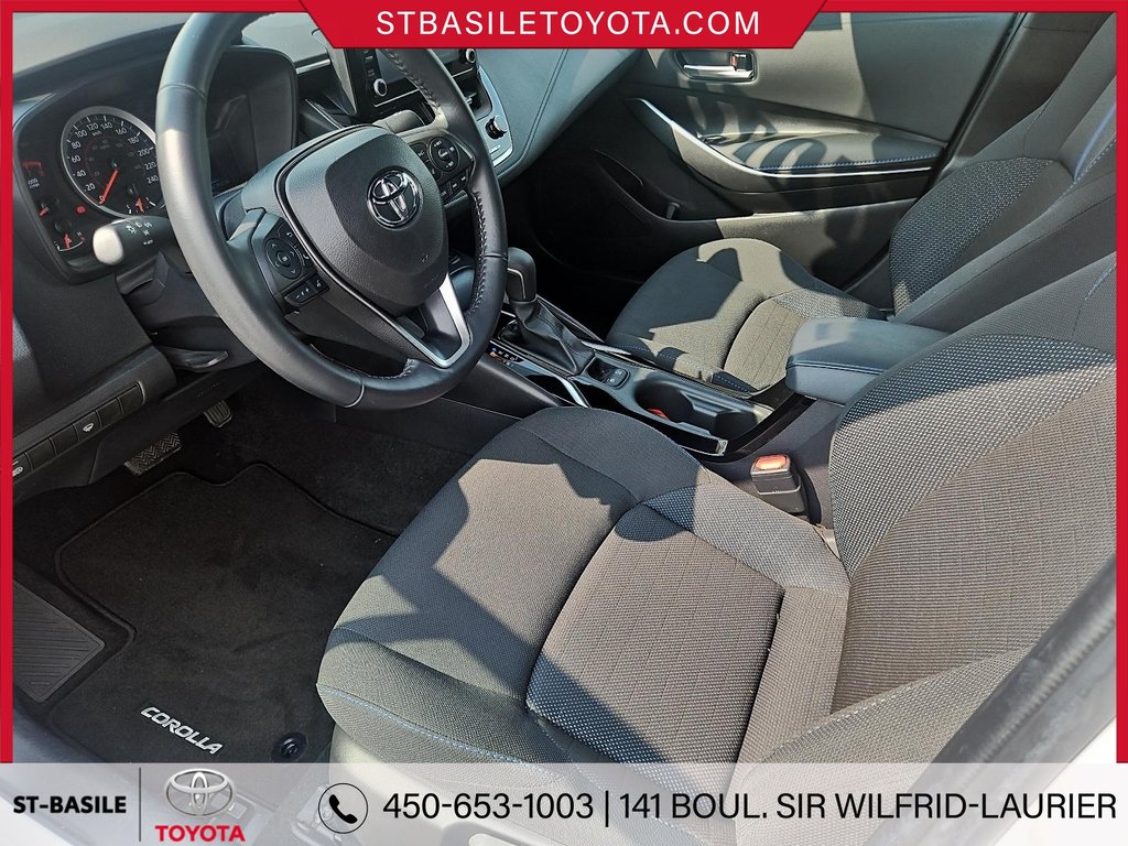 2022 Toyota Corolla SE SIÈGES CHAUFFANT MAG BLUETOOTH in Saint-Basile-Le-Grand, Quebec - 8 - w1024h768px