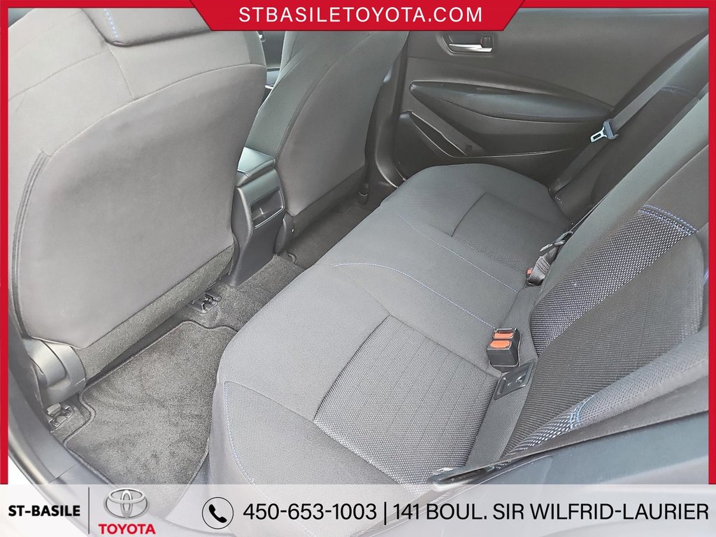 2022 Toyota Corolla SE SIÈGES CHAUFFANT MAG BLUETOOTH in Saint-Basile-Le-Grand, Quebec - 9 - w1024h768px