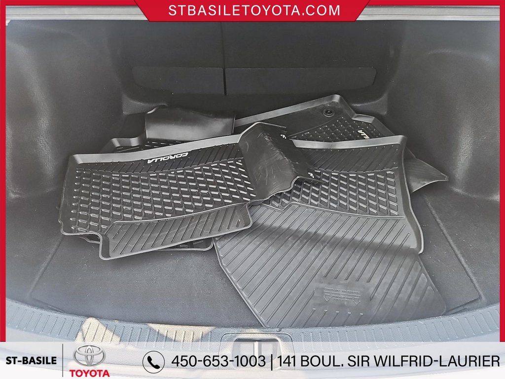 2022 Toyota Corolla SE SIÈGES CHAUFFANT MAG BLUETOOTH in Saint-Basile-Le-Grand, Quebec - 5 - w1024h768px