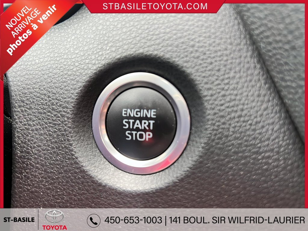 Toyota Corolla SE AMELIORÉ TOIT OUVRANT SIEGES/VOLANT CHAUFFAN 2024 à Saint-Basile-Le-Grand, Québec - 17 - w1024h768px