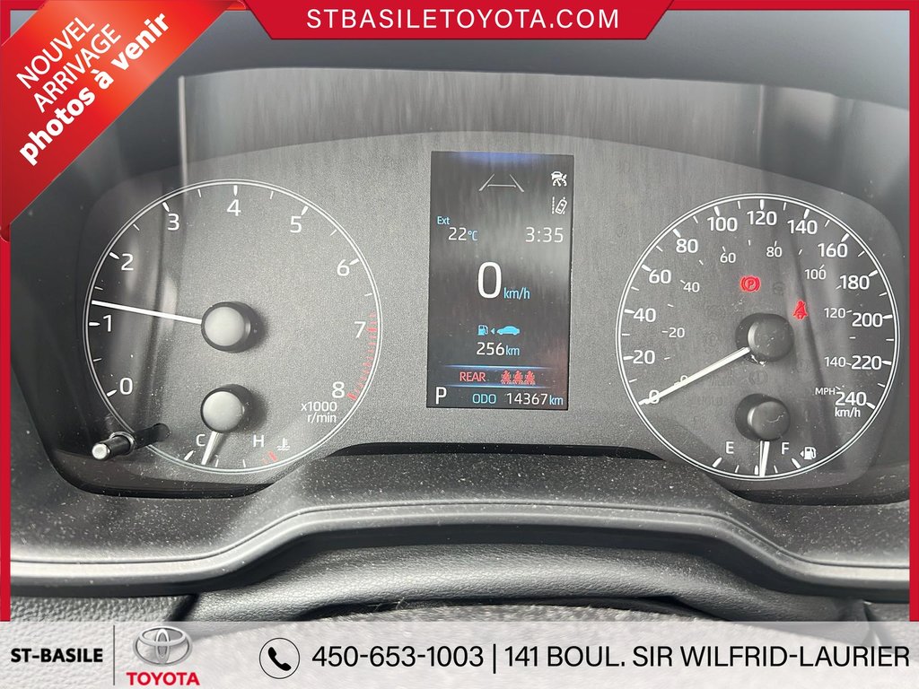 Toyota Corolla SE AMELIORÉ TOIT OUVRANT SIEGES/VOLANT CHAUFFAN 2024 à Saint-Basile-Le-Grand, Québec - 14 - w1024h768px