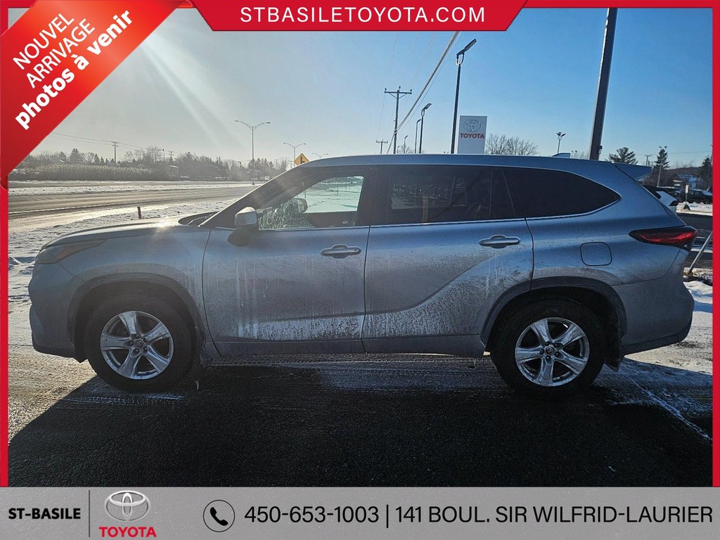 Toyota Highlander LE AWD 8 PASS MAGS SIÈGES CHAUFFANTS APPLE ANDROID 2020 à Saint-Basile-Le-Grand, Québec - 10 - w1024h768px