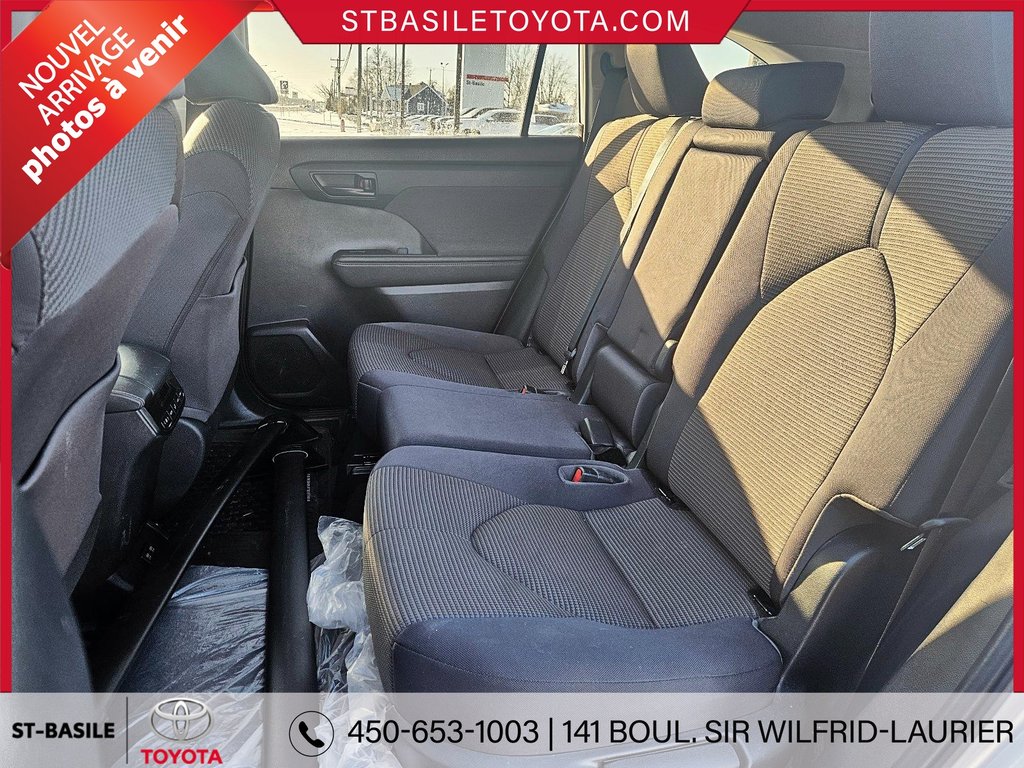 Toyota Highlander LE AWD 8 PASS MAGS SIÈGES CHAUFFANTS APPLE ANDROID 2020 à Saint-Basile-Le-Grand, Québec - 14 - w1024h768px