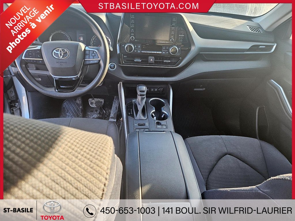 Toyota Highlander LE AWD 8 PASS MAGS SIÈGES CHAUFFANTS APPLE ANDROID 2020 à Saint-Basile-Le-Grand, Québec - 17 - w1024h768px