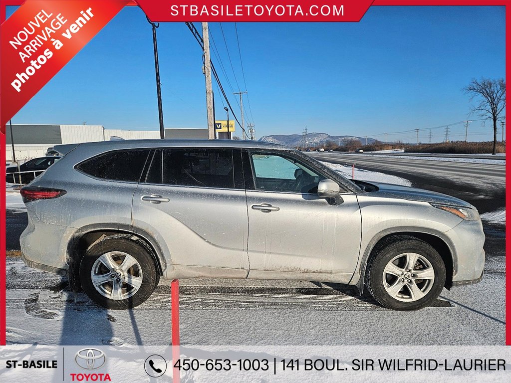 Toyota Highlander LE AWD 8 PASS MAGS SIÈGES CHAUFFANTS APPLE ANDROID 2020 à Saint-Basile-Le-Grand, Québec - 4 - w1024h768px