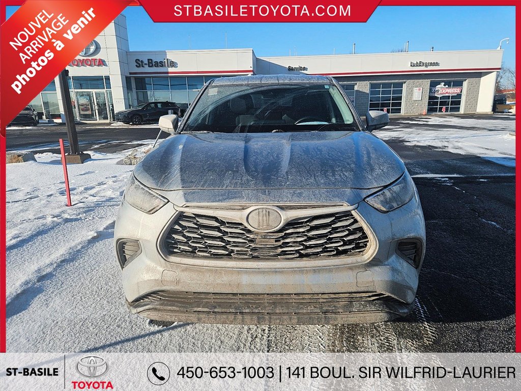 Toyota Highlander LE AWD 8 PASS MAGS SIÈGES CHAUFFANTS APPLE ANDROID 2020 à Saint-Basile-Le-Grand, Québec - 2 - w1024h768px