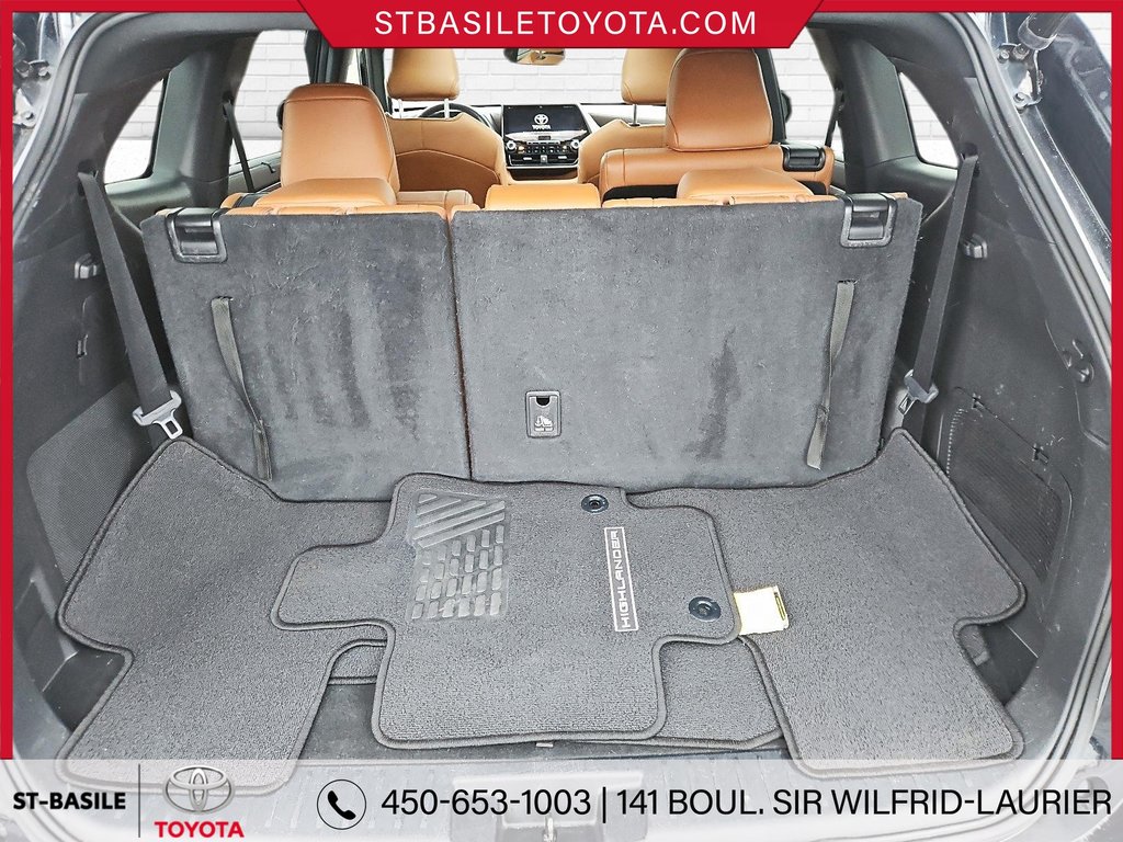 Toyota Highlander PLATINUM AWD GPS TOIT PANO CUIR CAMERA JBL AUDIO 2022 à Saint-Basile-Le-Grand, Québec - 11 - w1024h768px