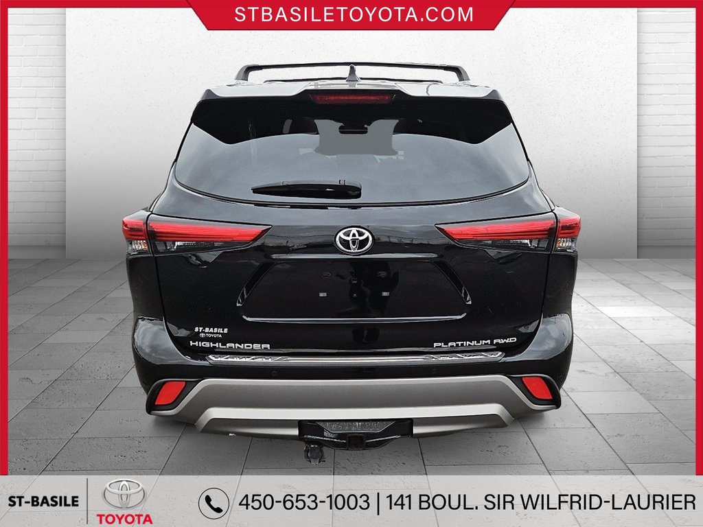 Toyota Highlander PLATINUM AWD GPS TOIT PANO CUIR CAMERA JBL AUDIO 2022 à Saint-Basile-Le-Grand, Québec - 6 - w1024h768px