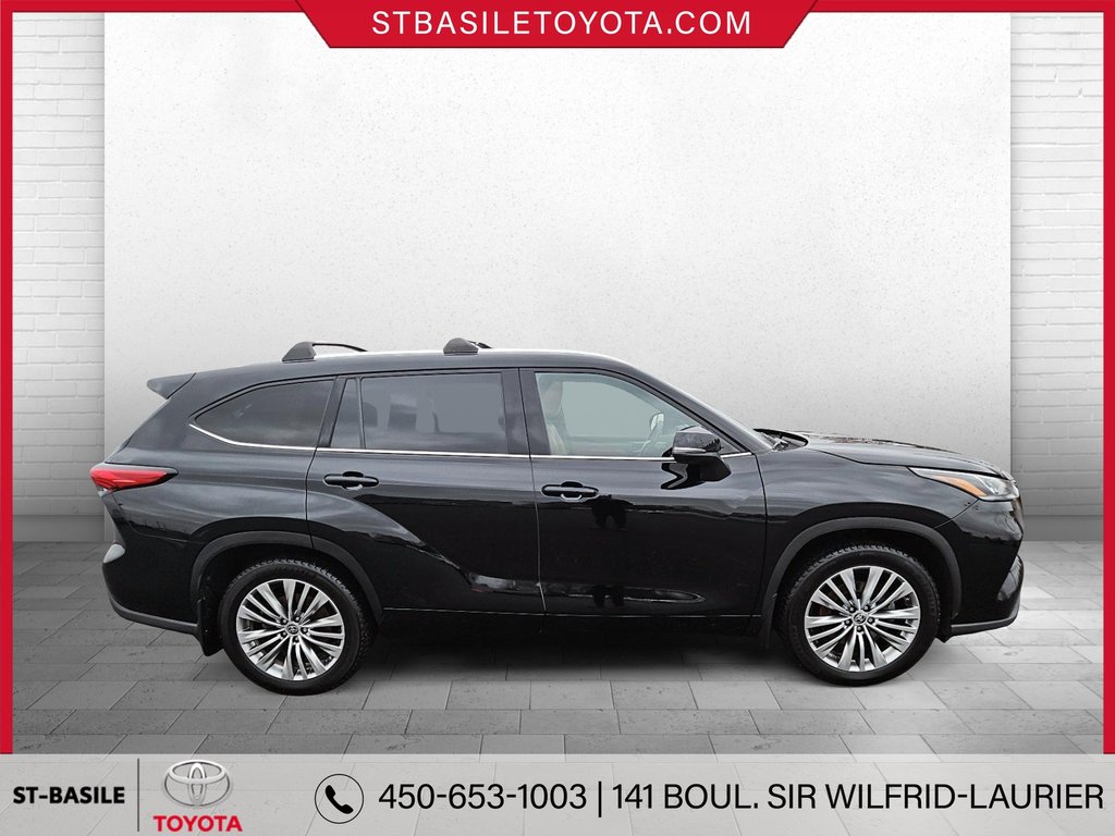 Toyota Highlander PLATINUM AWD GPS TOIT PANO CUIR CAMERA JBL AUDIO 2022 à Saint-Basile-Le-Grand, Québec - 4 - w1024h768px