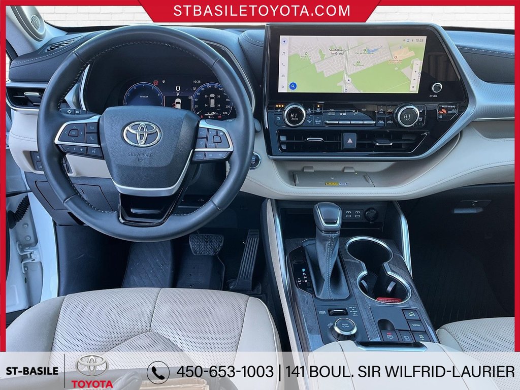 Toyota Highlander PLATINUM AWD GPS TOIT PANO CUIR CAMERA JBL AUDIO 2023 à Saint-Basile-Le-Grand, Québec - 17 - w1024h768px