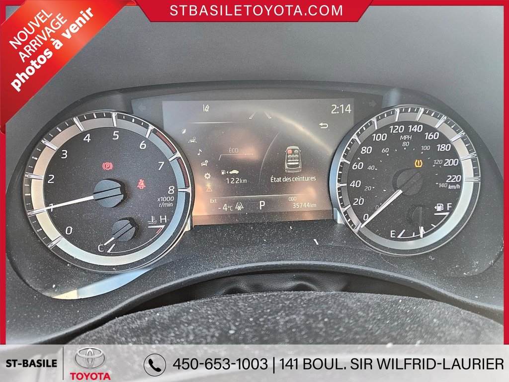 2023 Toyota Highlander LE AWD 8 PASS MAGS SIÈGES CHAUFFANTS APPLE ANDROID in Saint-Basile-Le-Grand, Quebec - 16 - w1024h768px