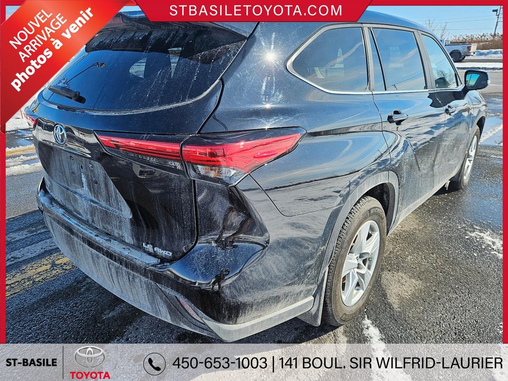 2023 Toyota Highlander LE AWD 8 PASS MAGS SIÈGES CHAUFFANTS APPLE ANDROID in Saint-Basile-Le-Grand, Quebec - 5 - w1024h768px