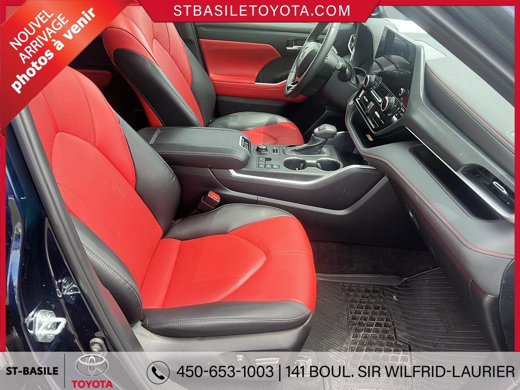Toyota Highlander XSE CUIR ROUGE TOIT OUVRANT 7 PASSAGERS 2024 à Saint-Basile-Le-Grand, Québec - 10 - w1024h768px