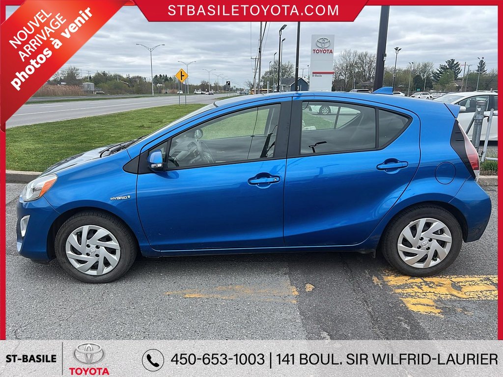 2015 Toyota Prius C HYBRIDE AIR CLIMATISÉ GROUPE ÉLECTRIQUE in Saint-Basile-Le-Grand, Quebec - 2 - w1024h768px