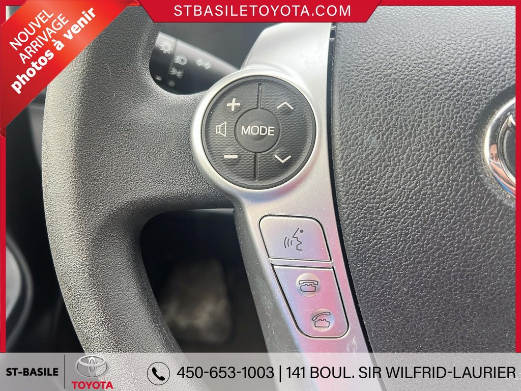 2015 Toyota Prius C HYBRIDE AIR CLIMATISÉ GROUPE ÉLECTRIQUE in Saint-Basile-Le-Grand, Quebec - 10 - w1024h768px