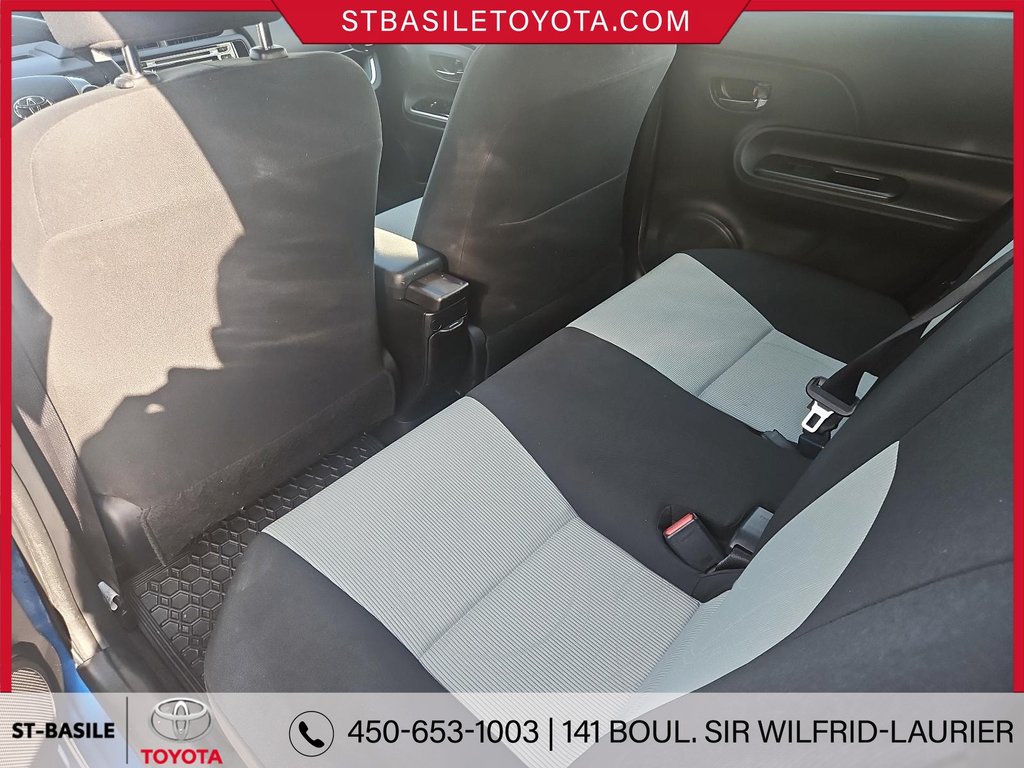 2015 Toyota Prius C HYBRIDE AIR CLIMATISÉ GROUPE ÉLECTRIQUE in Saint-Basile-Le-Grand, Quebec - 9 - w1024h768px