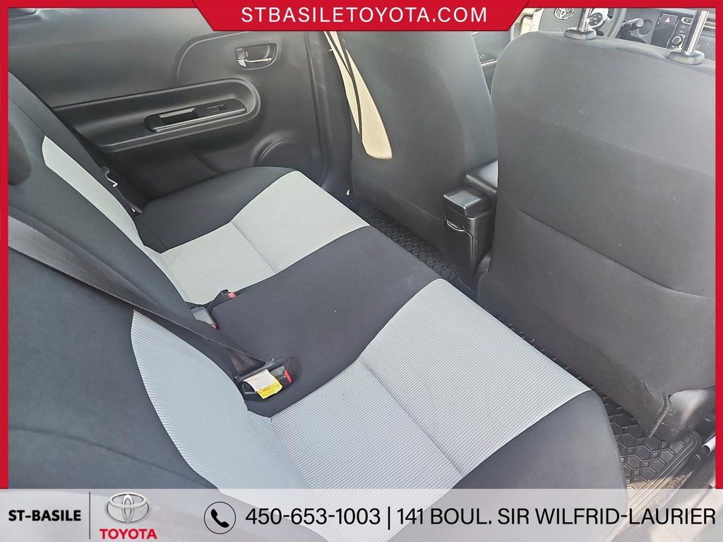 2015 Toyota Prius C HYBRIDE AIR CLIMATISÉ GROUPE ÉLECTRIQUE in Saint-Basile-Le-Grand, Quebec - 10 - w1024h768px