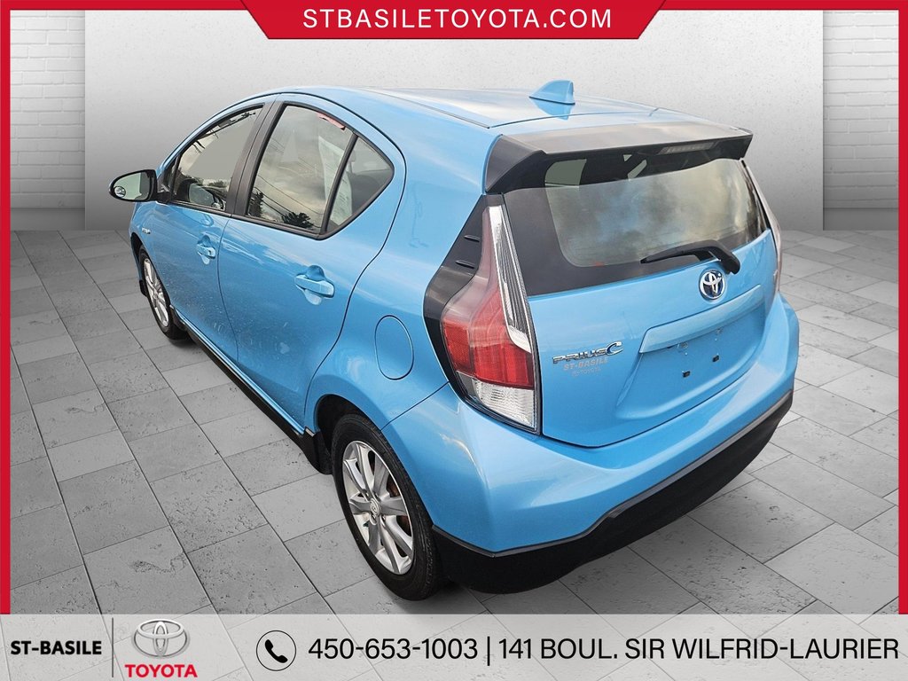 2017  Prius C HYBRID A/C BLUETOOTH CAMERA GR ELECTRIQUE USB AUX in Saint-Basile-Le-Grand, Quebec - 9 - w1024h768px