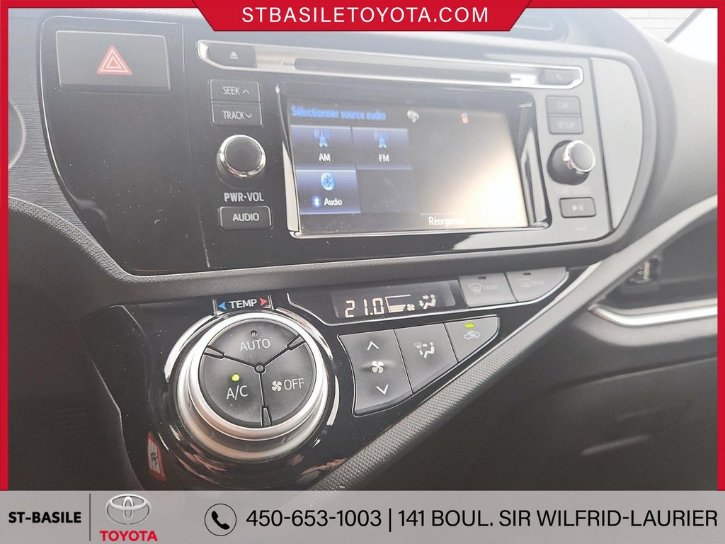 2017  Prius C HYBRID A/C BLUETOOTH CAMERA GR ELECTRIQUE USB AUX in Saint-Basile-Le-Grand, Quebec - 22 - w1024h768px