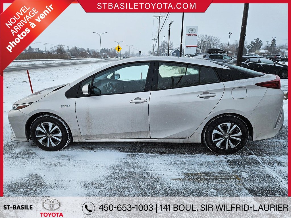 Toyota PRIUS PRIME HYBRID PLUG IN SIEGES/VOLANT CHAUFFANTS CAMERA GPS 2019 à Saint-Basile-Le-Grand, Québec - 8 - w1024h768px