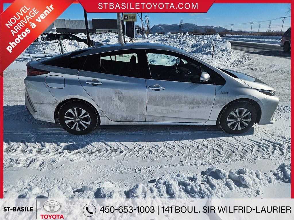 2019 Toyota PRIUS PRIME HYBRID PLUG IN SIEGES/VOLANT CHAUFFANTS CAMERA GPS in Saint-Basile-Le-Grand, Quebec - 4 - w1024h768px