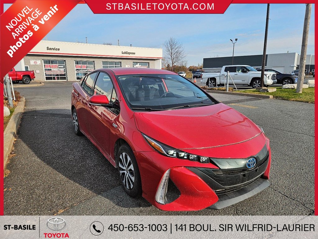 2020  PRIUS PRIME HYBRIDE BRANCHABLE SIEGES CHAUFFANTS CAMERA RECUL in Saint-Basile-Le-Grand, Quebec - 3 - w1024h768px