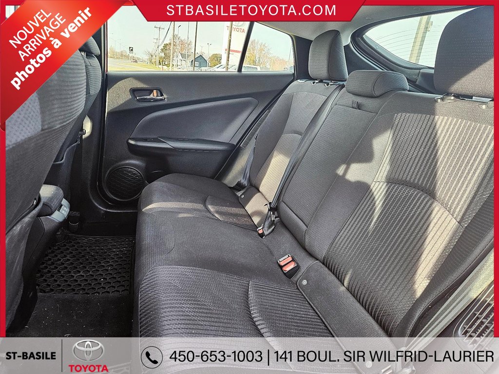 2020  PRIUS PRIME HYBRIDE BRANCHABLE SIEGES CHAUFFANTS CAMERA RECUL in Saint-Basile-Le-Grand, Quebec - 11 - w1024h768px