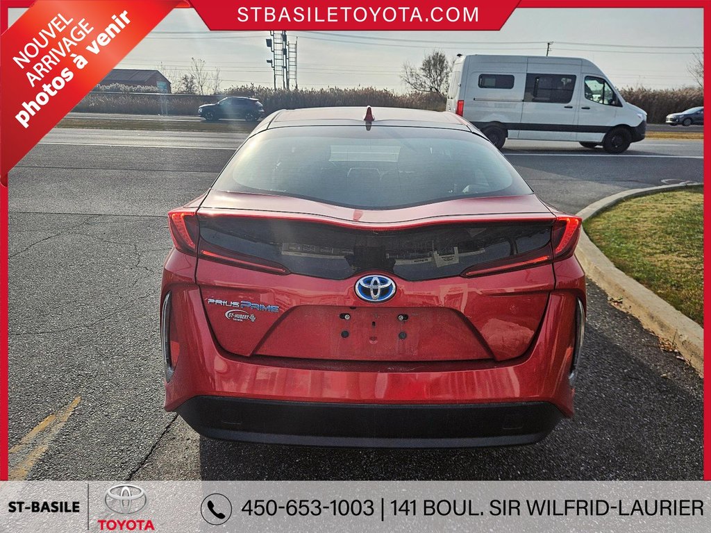 2020  PRIUS PRIME HYBRIDE BRANCHABLE SIEGES CHAUFFANTS CAMERA RECUL in Saint-Basile-Le-Grand, Quebec - 6 - w1024h768px