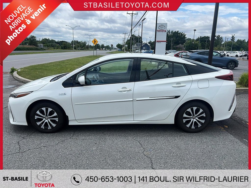 Toyota PRIUS PRIME UPGRADE CUIR GPS VOLANT CHAUFFANT 2020 à Saint-Basile-Le-Grand, Québec - 2 - w1024h768px