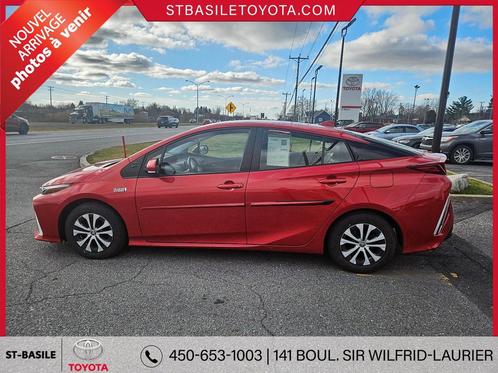 PRIUS PRIME UPGRADE GPS CUIR VOLANT/SIEGES CHAUFFANTS 2021 à Saint-Basile-Le-Grand, Québec - 8 - w1024h768px