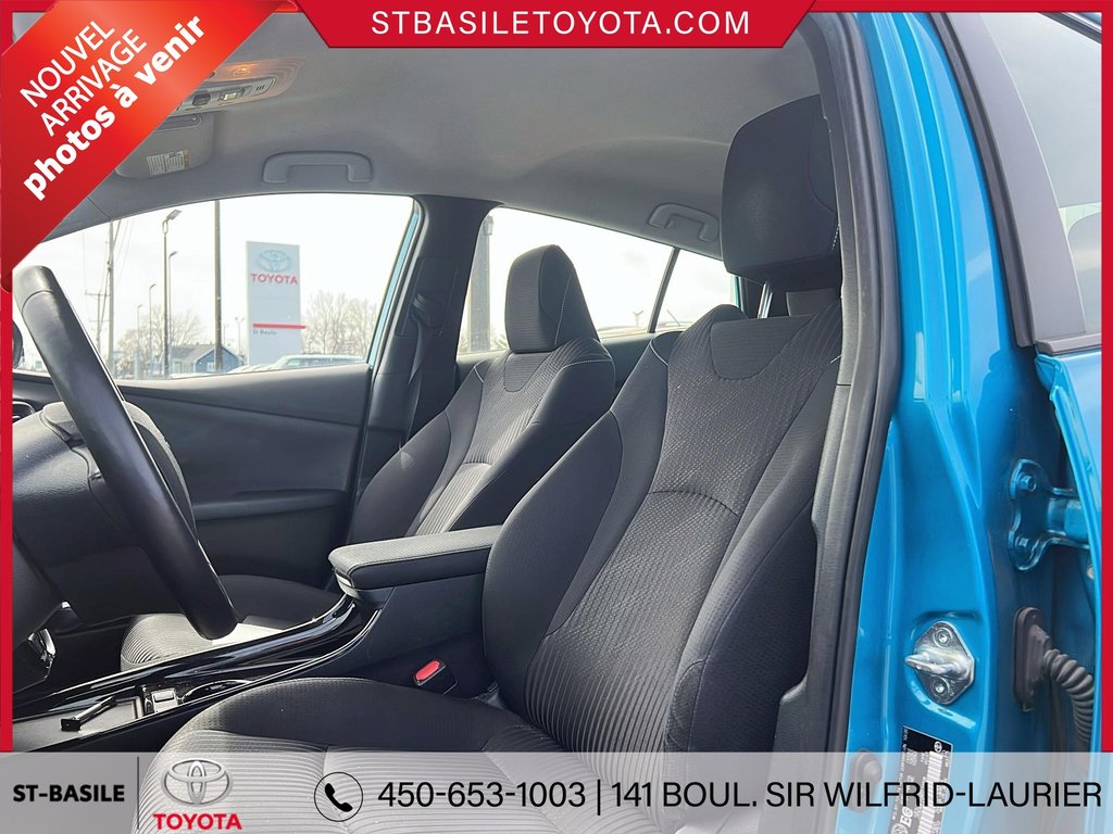 Toyota PRIUS PRIME HYBRIDE BRANCHABLE SIEGES CHAUFFANTS CAMERA RECUL 2021 à Saint-Basile-Le-Grand, Québec - 10 - w1024h768px