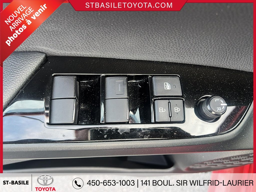 Toyota PRIUS PRIME TECHNOLOGIE CUIR GPS JBL AUDIO CAMERA HUD 2021 à Saint-Basile-Le-Grand, Québec - 11 - w1024h768px